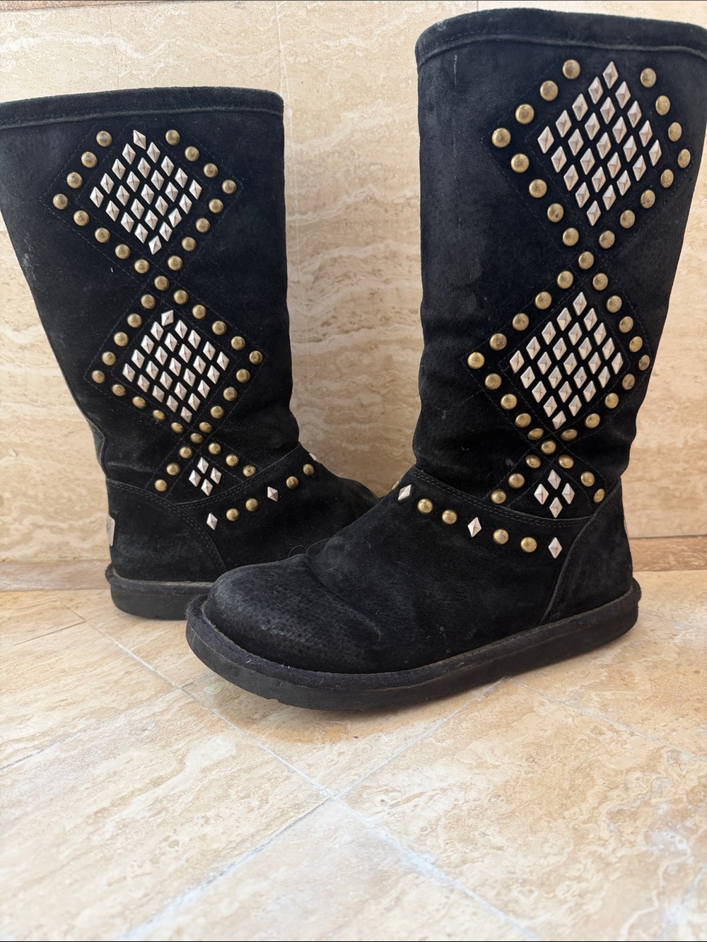 Ugg Women's Black Studded Suede Boots sz 9
